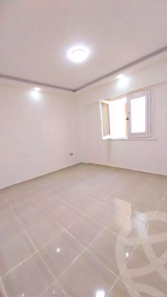 https://aqarmap.com.eg/ar/listing/7083406-for-sale-alexandria-al-agamy-shataa-el-nakheel