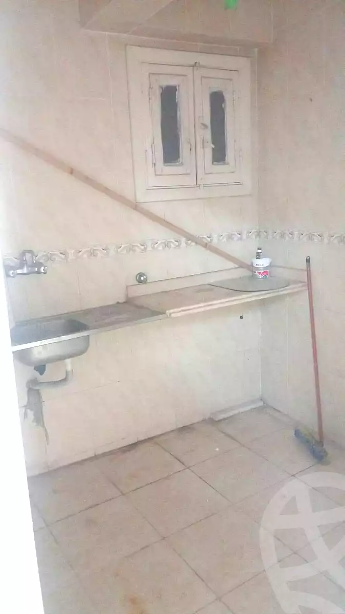 https://aqarmap.com.eg/ar/listing/7083424-for-rent-alexandria-sydy-bshr-sydy-bshr-bhry-shr-mhmwd-l-yswy
