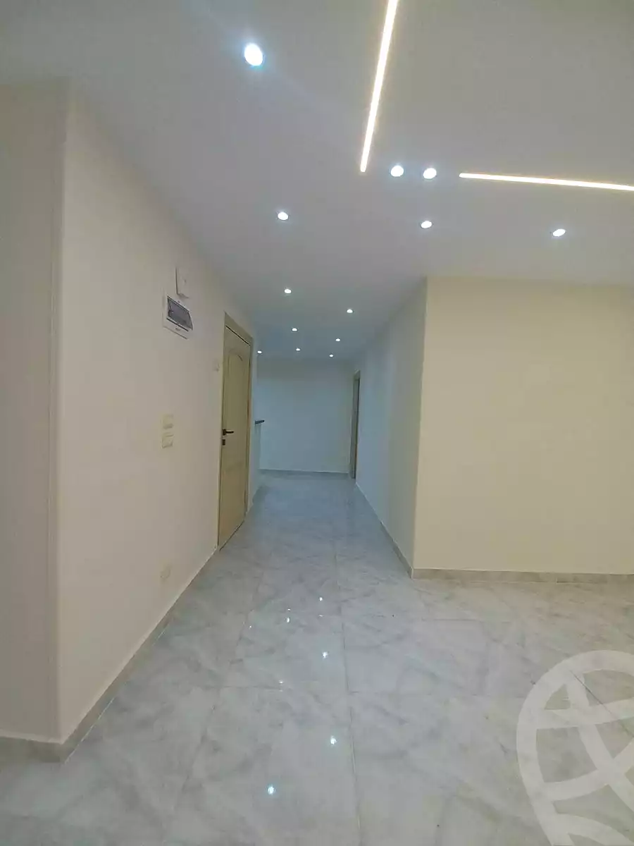 https://aqarmap.com.eg/ar/listing/7083452-for-sale-alexandria-sydy-bshr-sydy-bshr-bhry-shr-mhmd-njyb