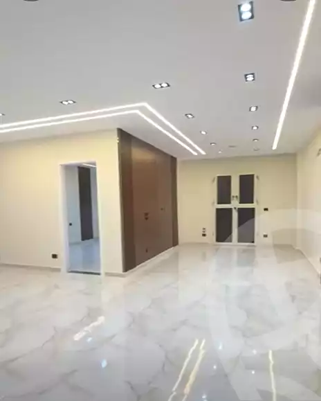 https://aqarmap.com.eg/ar/listing/7083467-for-sale-cairo-nozha-2-el-khamseen-st