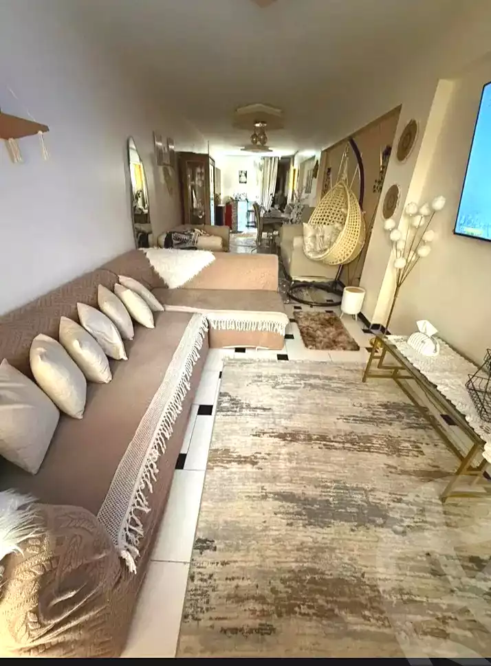 https://aqarmap.com.eg/ar/listing/7083692-for-sale-alexandria-al-agamy-lbytsh-shahr-al-assal-st