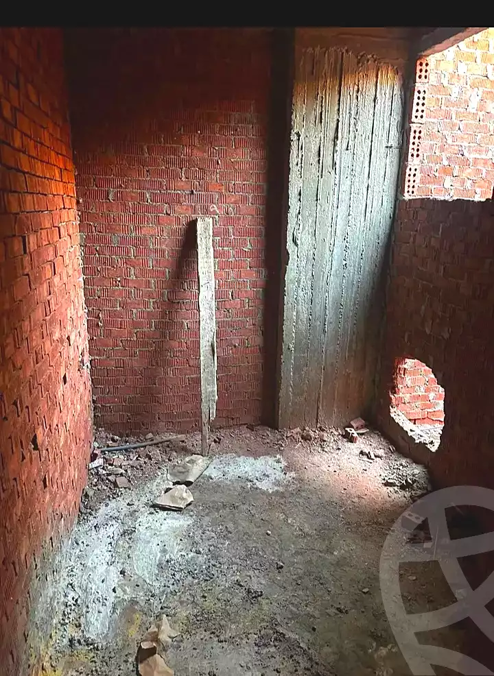 https://aqarmap.com.eg/ar/listing/7083713-for-sale-alexandria-al-agamy-lbytsh
