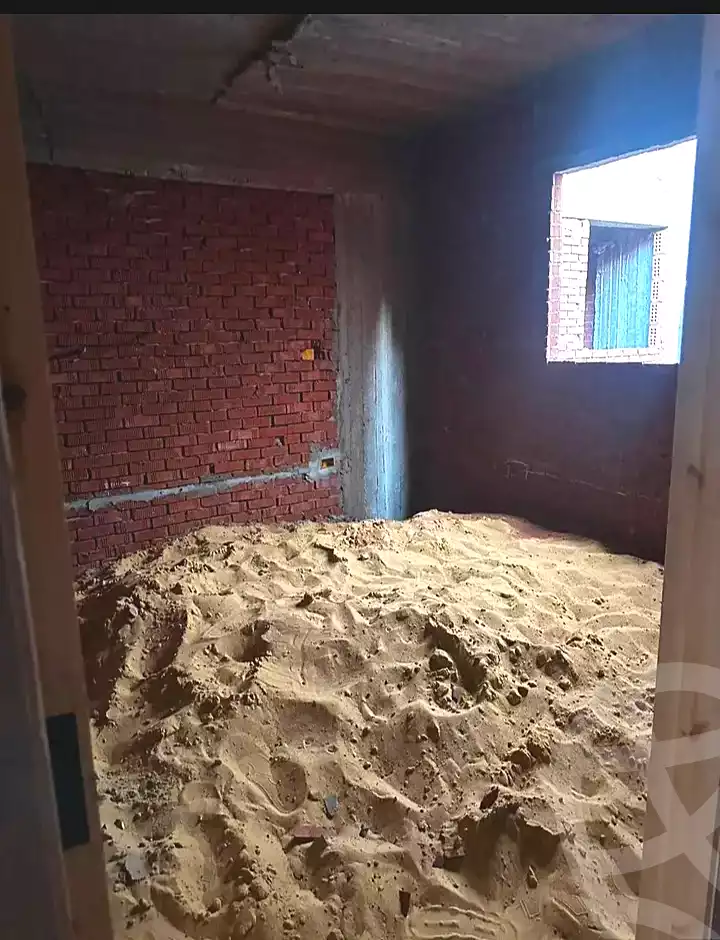 https://aqarmap.com.eg/ar/listing/7083713-for-sale-alexandria-al-agamy-lbytsh