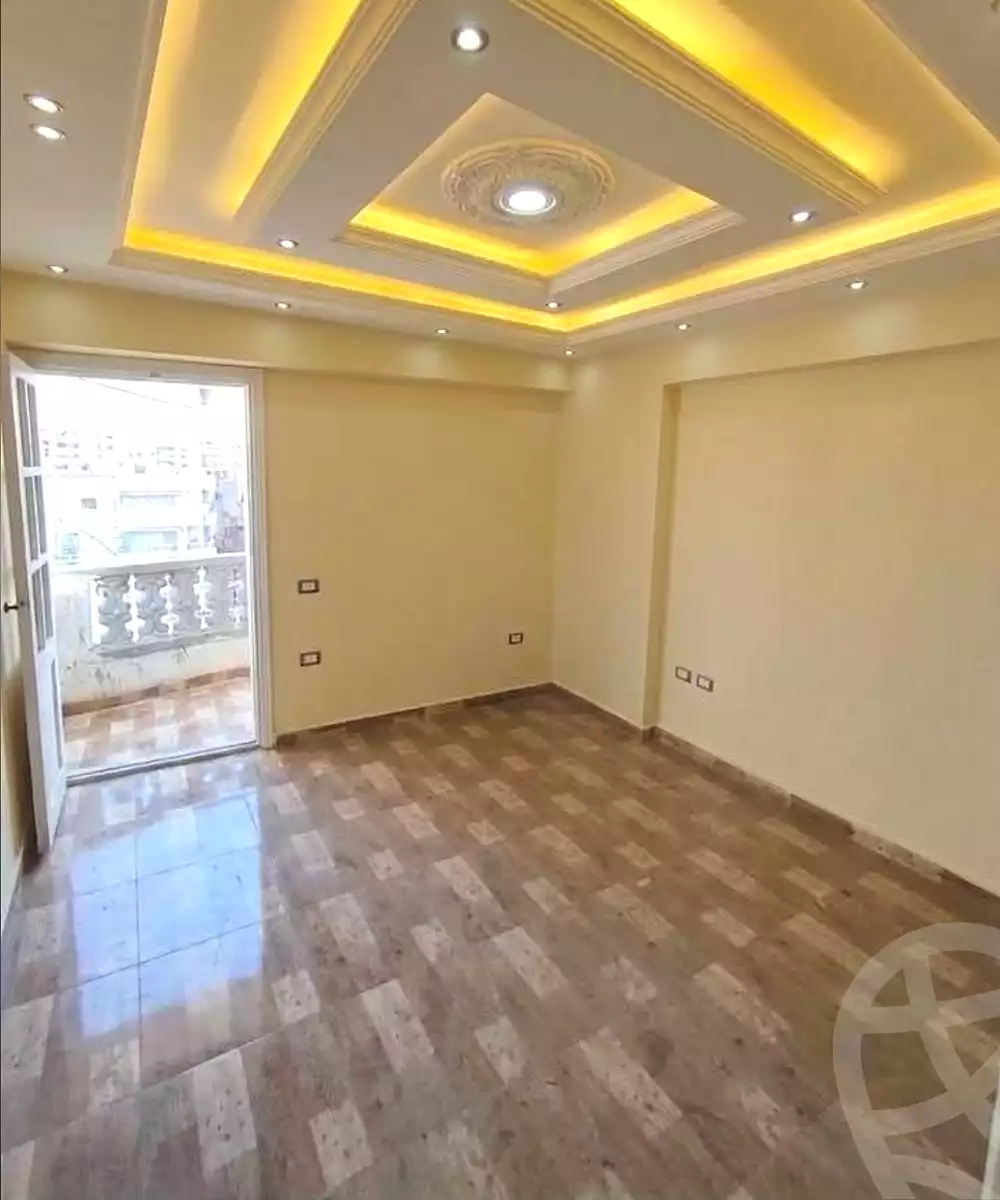 https://aqarmap.com.eg/ar/listing/7083757-for-sale-alexandria-new-miami-street-10