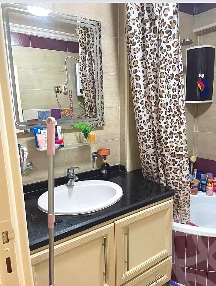 https://aqarmap.com.eg/ar/listing/7083842-for-sale-alexandria-al-agamy-lbytsh-el-menshawy-st