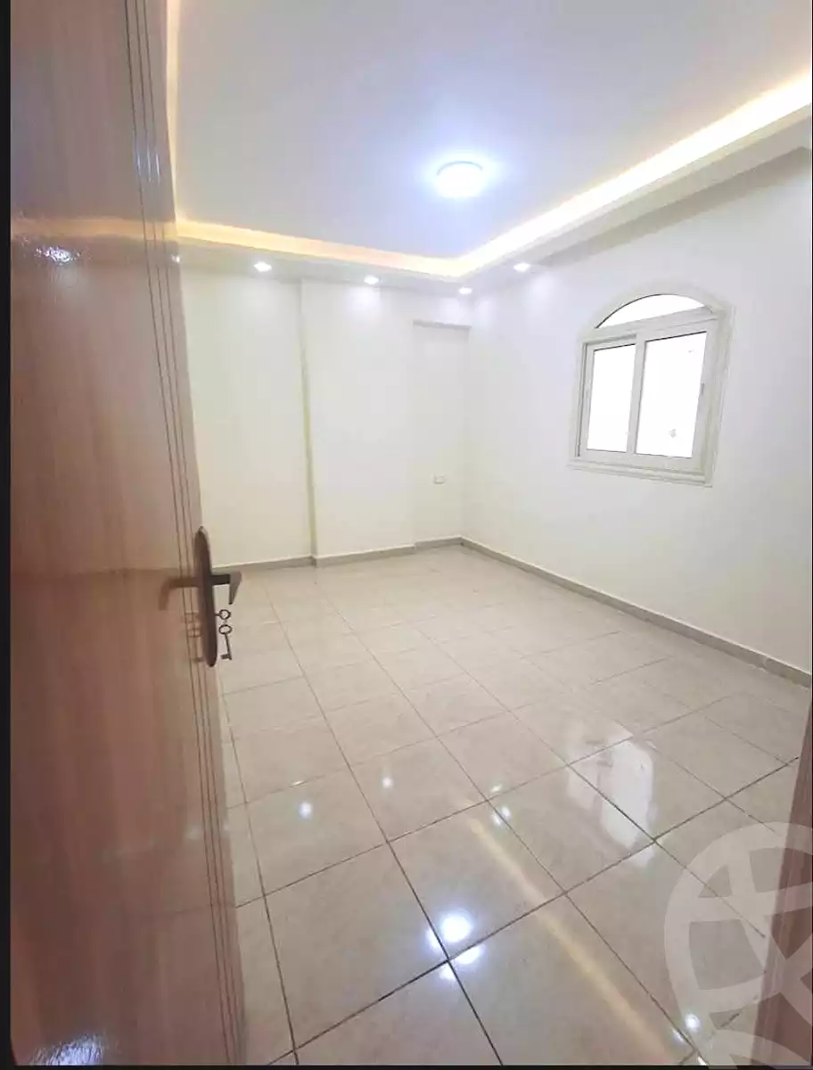 https://aqarmap.com.eg/ar/listing/7083861-for-sale-alexandria-al-agamy-lbytsh-shahr-al-assal-st