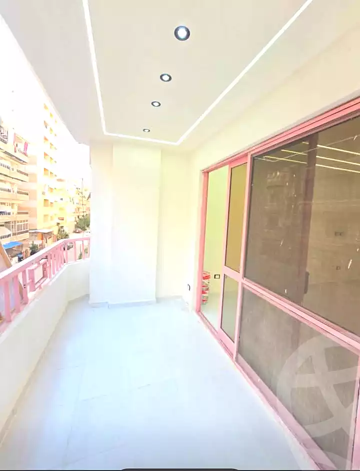 https://aqarmap.com.eg/ar/listing/7083878-for-sale-alexandria-al-agamy-shataa-el-nakheel