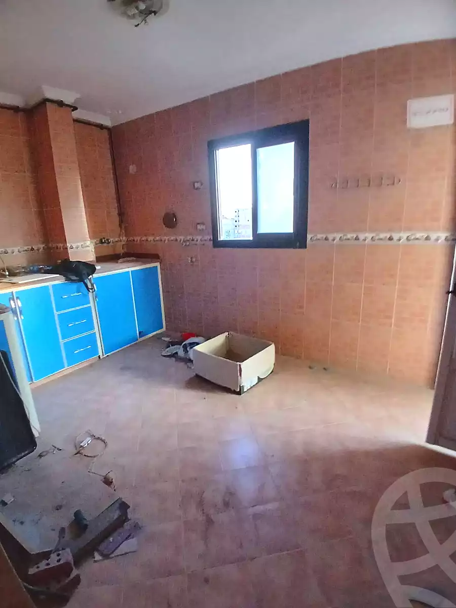 https://aqarmap.com.eg/ar/listing/7084015-for-sale-alexandria-al-agamy-lbytsh-el-hanafeya-st