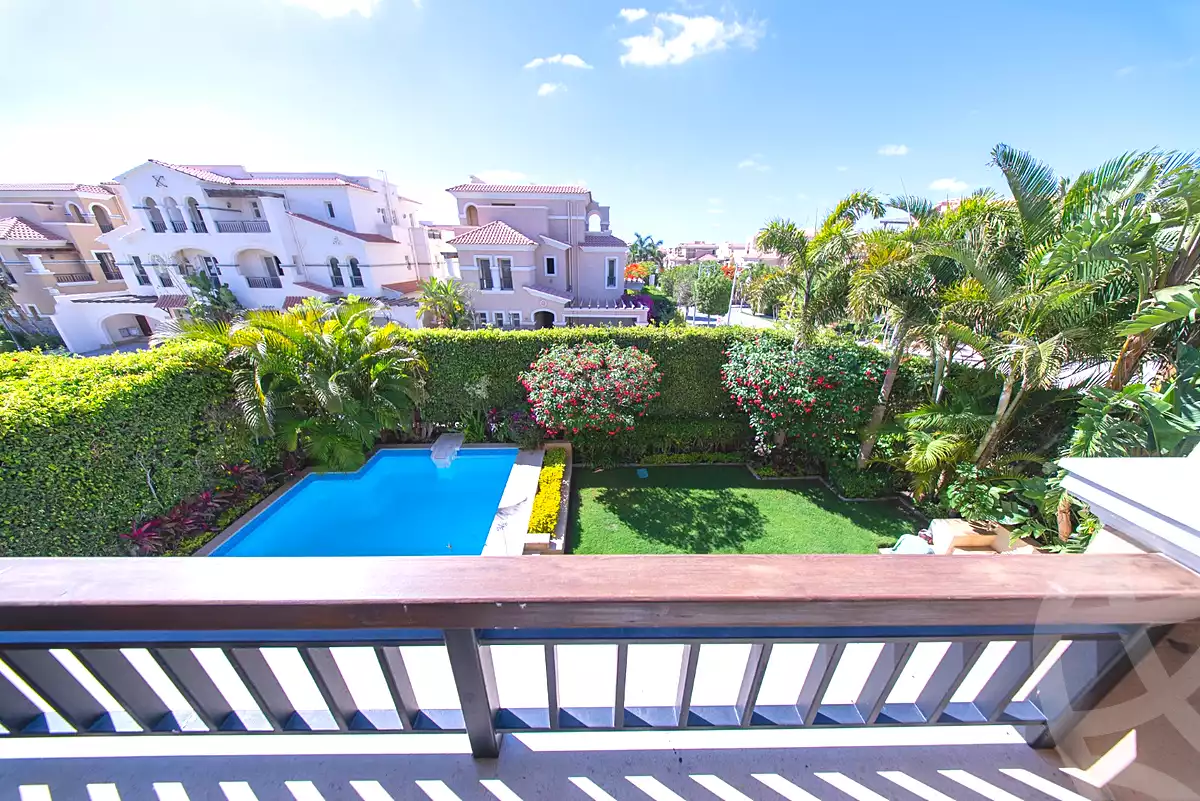 https://aqarmap.com.eg/ar/listing/7084049-for-sale-alexandria-king-maryot-compounds-jewar-compound-el-forat