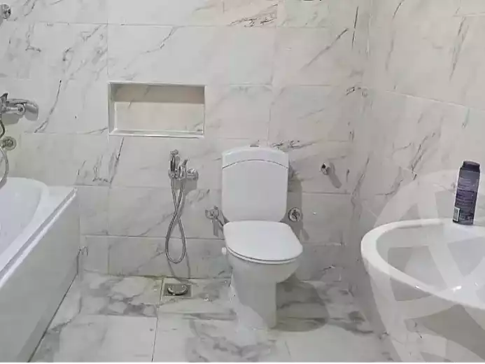 https://aqarmap.com.eg/ar/listing/7084112-for-sale-cairo-nasr-city-compounds-gardinia-city