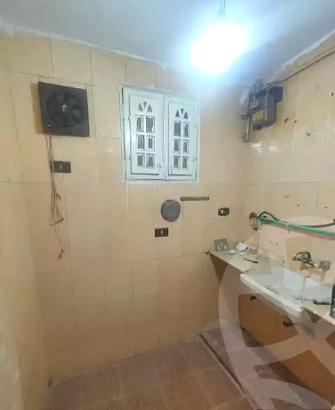 https://aqarmap.com.eg/en/listing/7084585-for-sale-alexandria-lsywf-el-falki