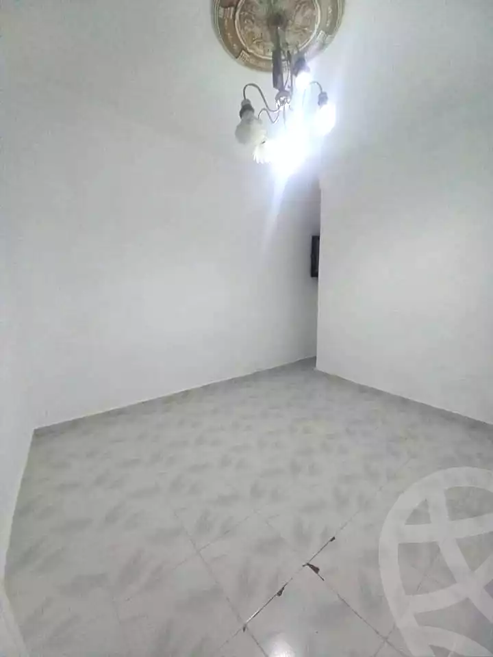 https://aqarmap.com.eg/en/listing/7084613-for-sale-alexandria-sydy-bshr-sydy-bshr-bhry-khalil-hamada-st