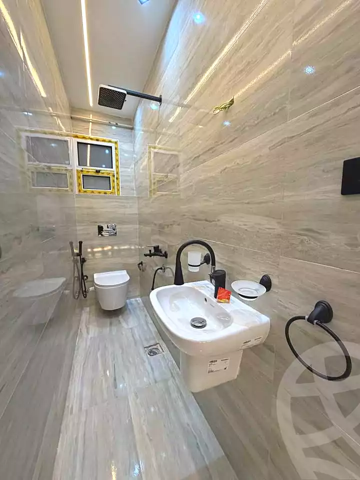 https://aqarmap.com.eg/en/listing/7084630-for-sale-alexandria-el-asafra-shr-45