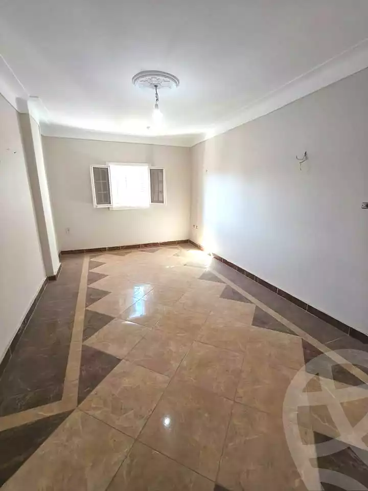 https://aqarmap.com.eg/ar/listing/7084645-for-sale-alexandria-lsywf-el-falki