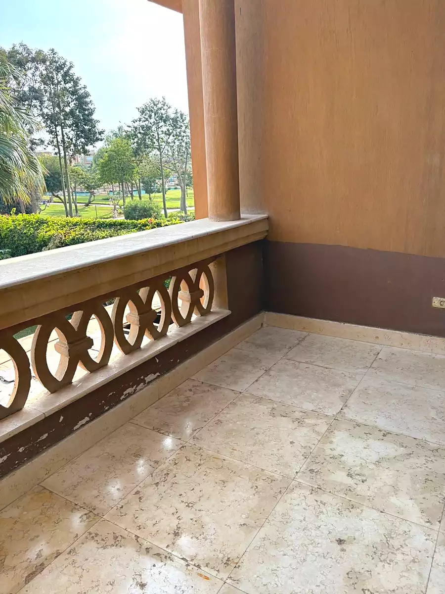 https://aqarmap.com.eg/en/listing/7084859-for-sale-cairo-new-cairo-compounds-byljyw