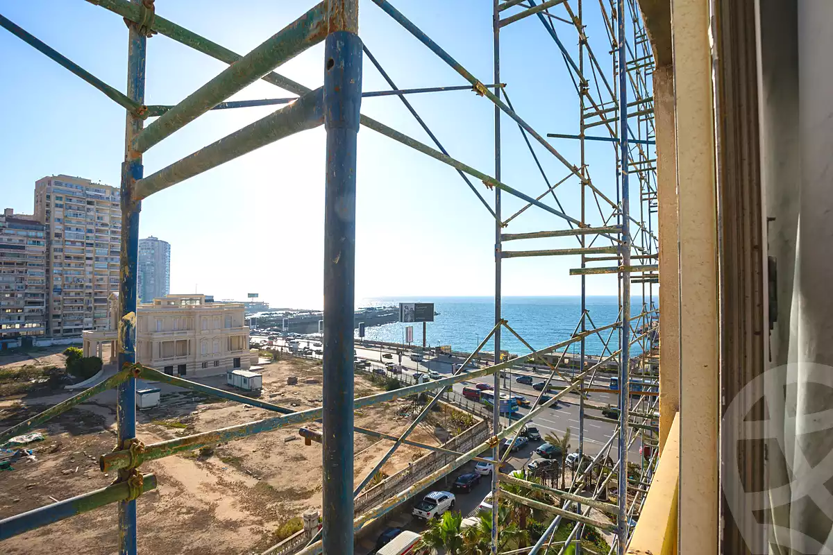 https://aqarmap.com.eg/en/listing/7085049-for-sale-alexandria-glim-shr-ljysh
