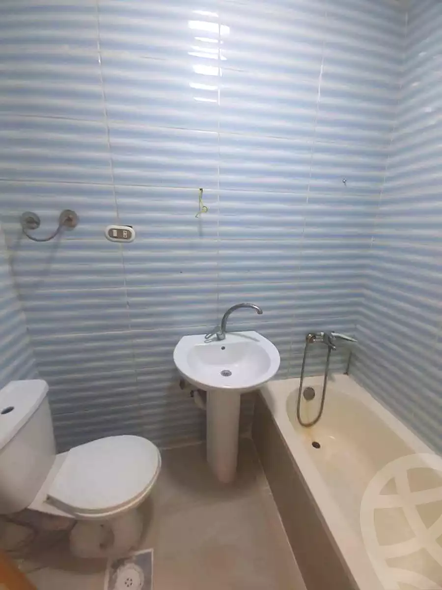 https://aqarmap.com.eg/ar/listing/7085212-for-sale-alexandria-al-agamy-shataa-el-nakheel