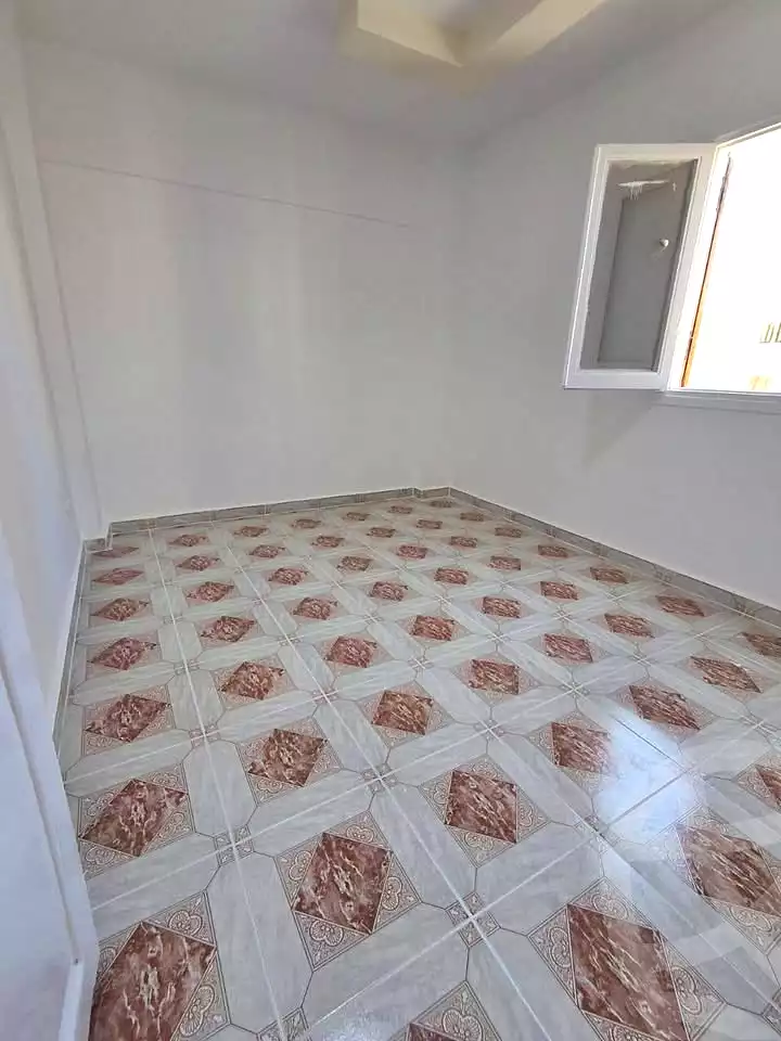 https://aqarmap.com.eg/ar/listing/7085239-for-sale-alexandria-al-agamy-shataa-el-nakheel