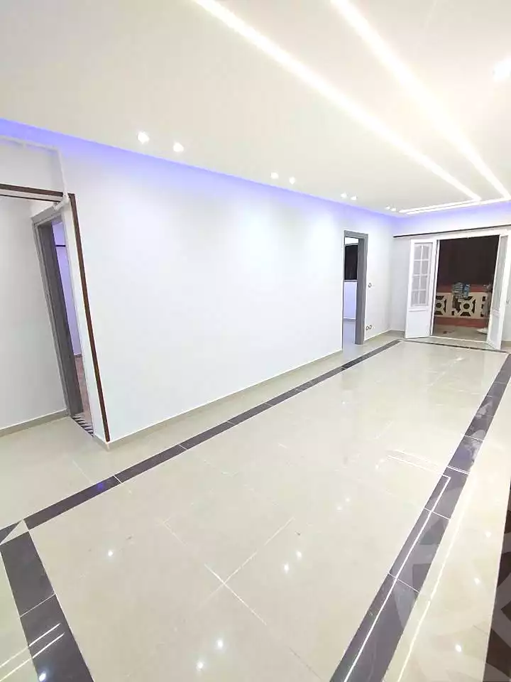https://aqarmap.com.eg/ar/listing/7085490-for-sale-alexandria-lsywf-el-falki