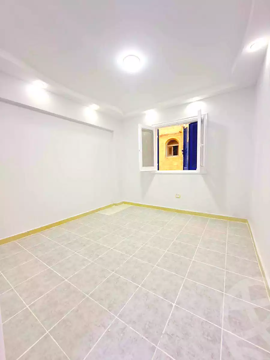 https://aqarmap.com.eg/ar/listing/7085502-for-sale-alexandria-al-agamy-shataa-el-nakheel