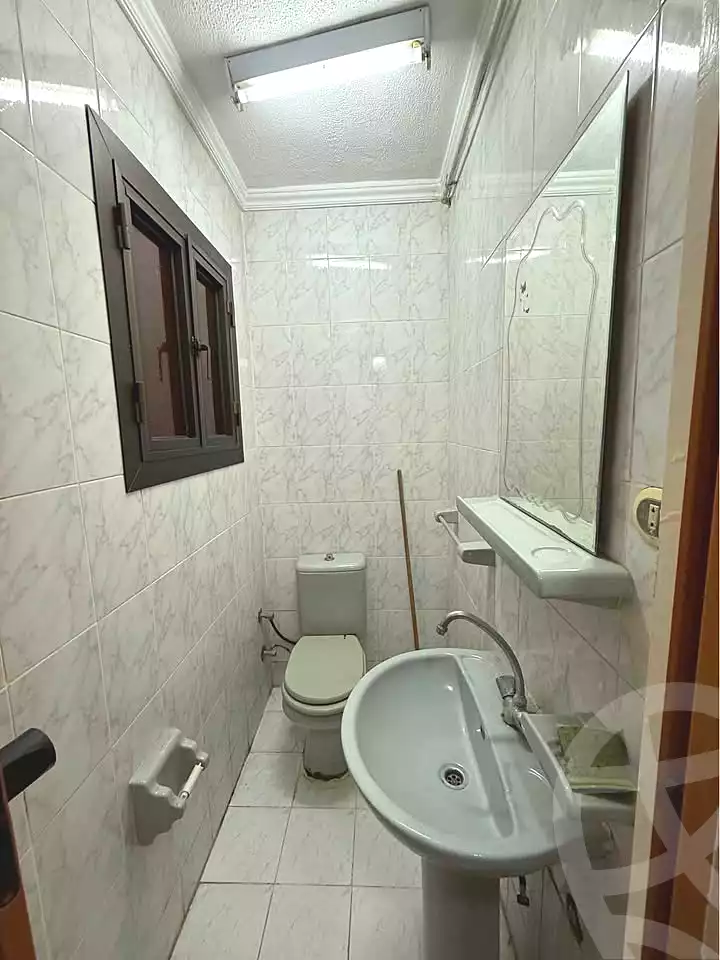https://aqarmap.com.eg/ar/listing/7085571-for-sale-alexandria-sydy-bshr-sydy-bshr-bhry-shr-mhmd-njyb