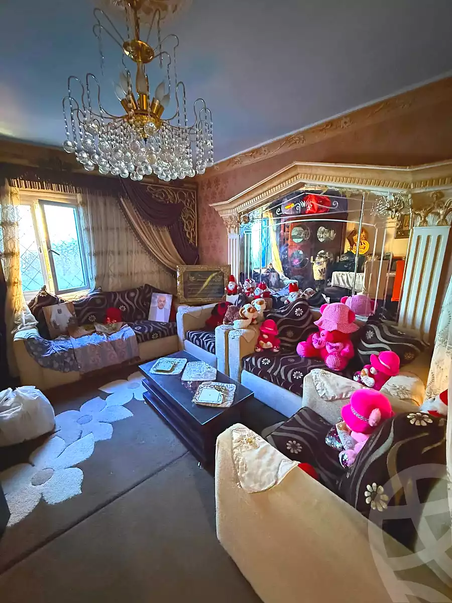 https://aqarmap.com.eg/ar/listing/7085588-for-sale-alexandria-sydy-bshr-shr-mlk-hfny
