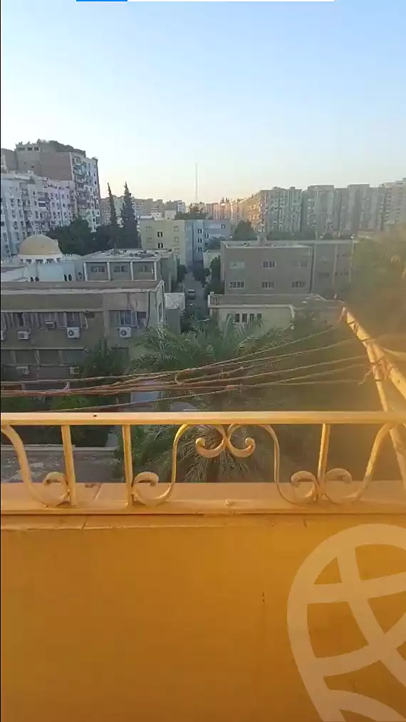https://aqarmap.com.eg/en/listing/7085699-for-sale-asyut-asyut-city-al-galaa-st