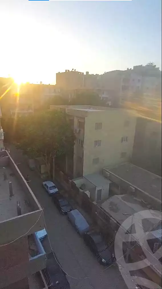 https://aqarmap.com.eg/en/listing/7085699-for-sale-asyut-asyut-city-al-galaa-st