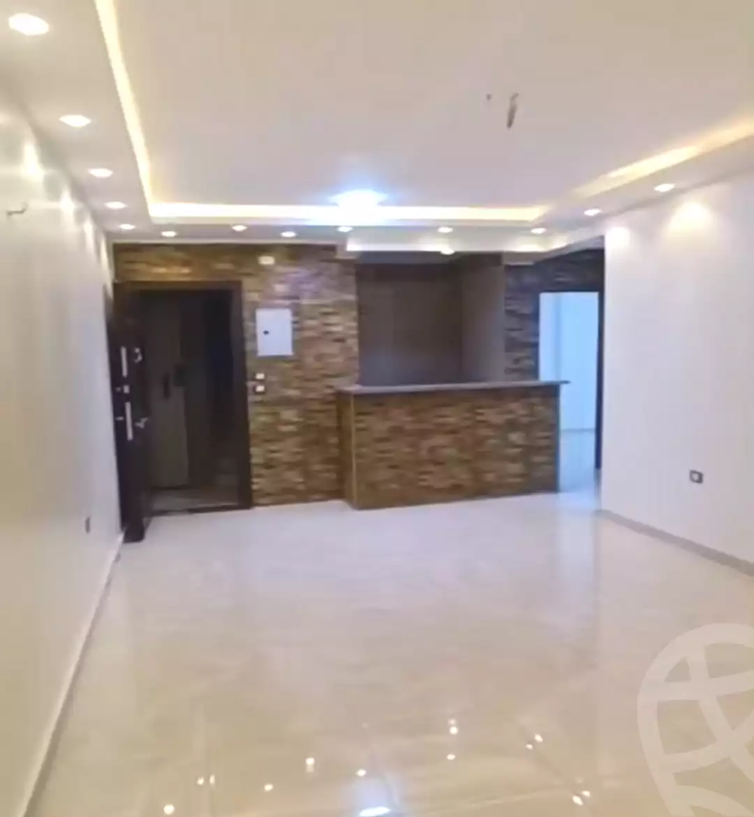 https://aqarmap.com.eg/ar/listing/7085769-for-sale-cairo-helwan-hadayek-helwan-nile-corniche-st