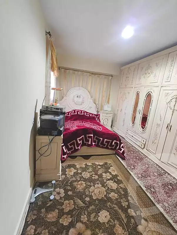 https://aqarmap.com.eg/ar/listing/7085771-for-sale-alexandria-al-agamy-lbytsh-princess-st