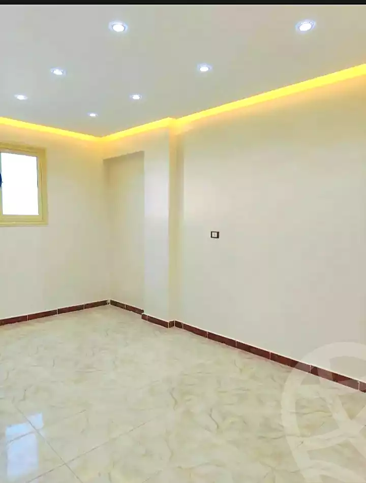 https://aqarmap.com.eg/ar/listing/7085911-for-sale-alexandria-al-agamy-el-hanouvel-radwan-st