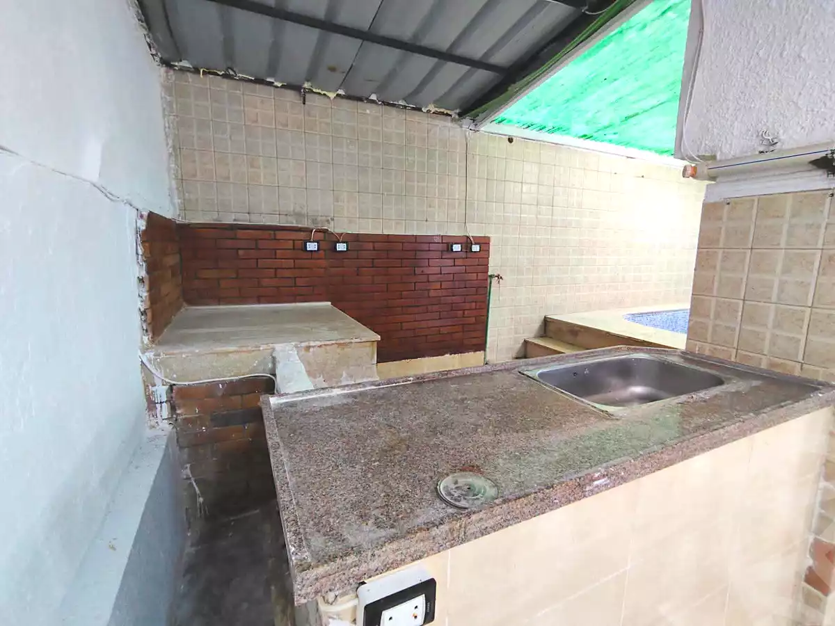 https://aqarmap.com.eg/ar/listing/7085944-for-sale-alexandria-al-agamy-shataa-el-nakheel