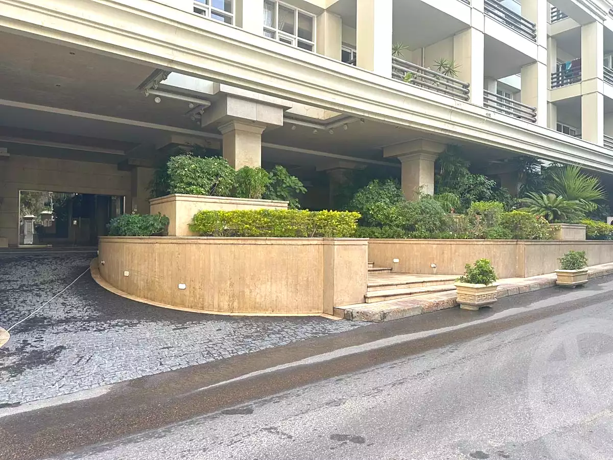 https://aqarmap.com.eg/en/listing/7085954-for-sale-alexandria-kafr-abdo-kafr-abdou-st