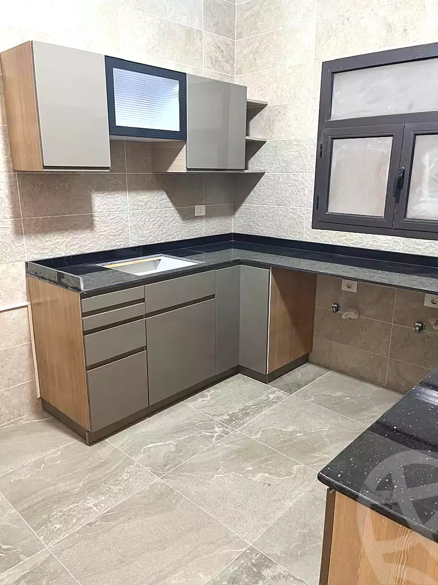 https://aqarmap.com.eg/en/listing/7085907-for-rent-cairo-new-cairo-compounds-fifth-square