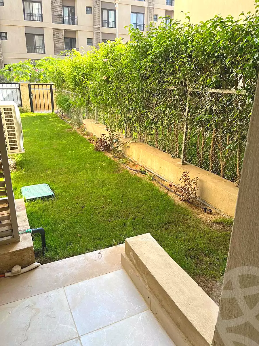 https://aqarmap.com.eg/en/listing/7085907-for-rent-cairo-new-cairo-compounds-fifth-square