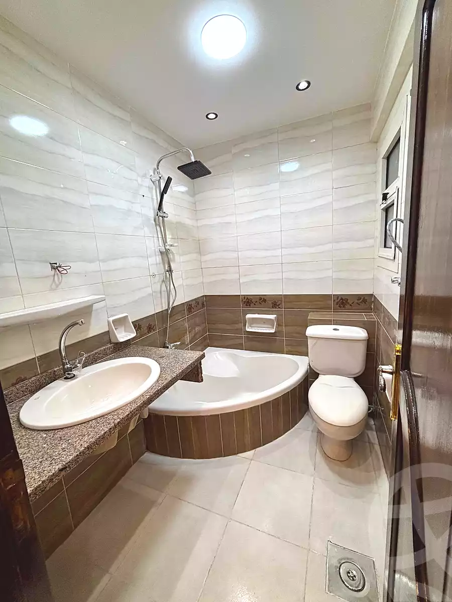 https://aqarmap.com.eg/en/listing/7086193-for-sale-alexandria-miami-45-street