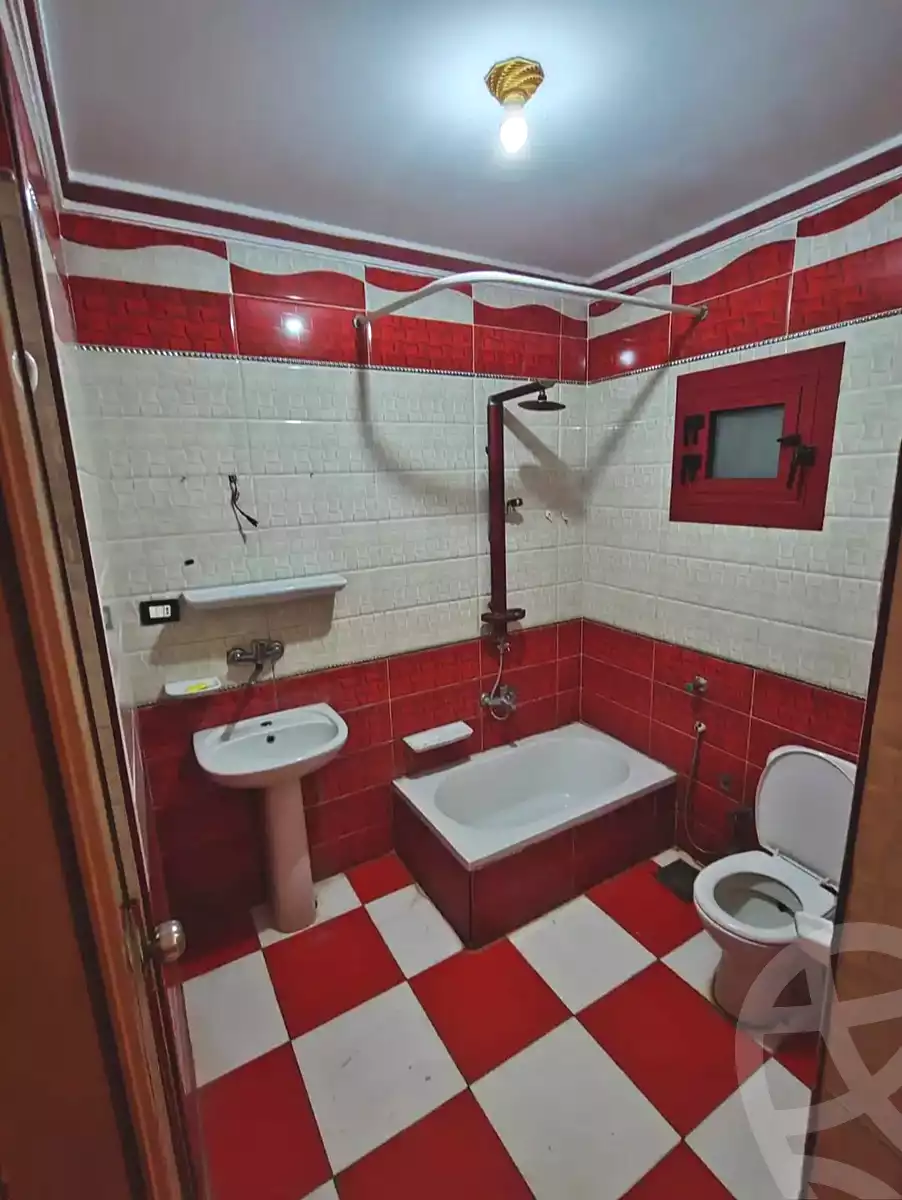 https://aqarmap.com.eg/ar/listing/7086316-for-sale-alexandria-sydy-bshr-sydy-bshr-bhry