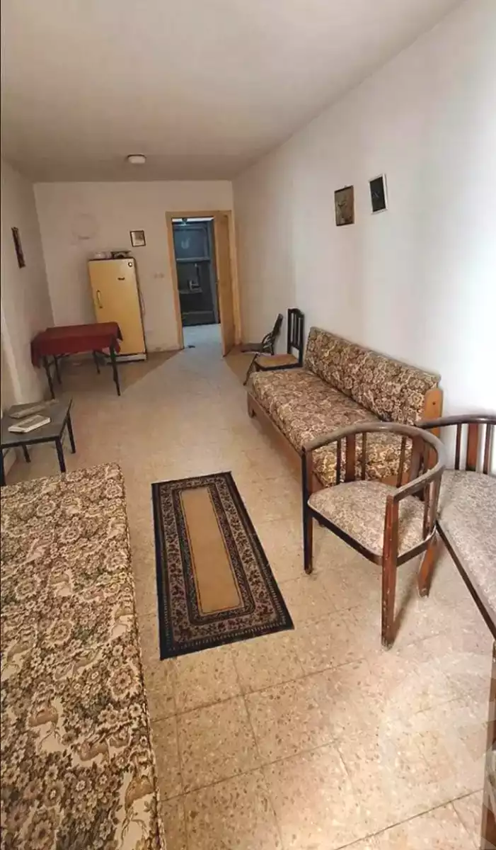 https://aqarmap.com.eg/ar/listing/7086324-for-sale-alexandria-al-agamy-lbytsh-bianchiii