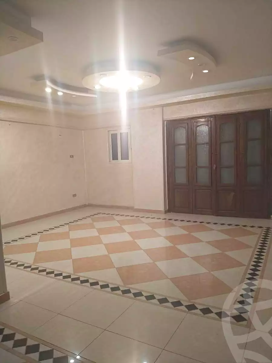 https://aqarmap.com.eg/ar/listing/7086412-for-rent-alexandria-sydy-bshr-sydy-bshr-bhry-shr-mhmwd-l-yswy