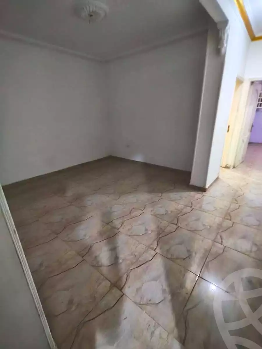 https://aqarmap.com.eg/en/listing/7086487-for-rent-cairo-helwan-hadayek-helwan-nile-corniche-st