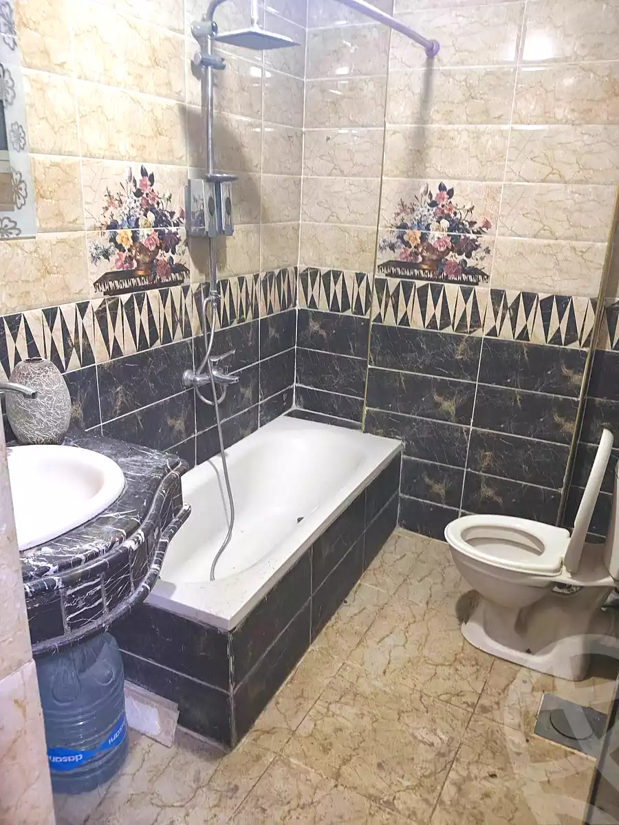 https://aqarmap.com.eg/en/listing/7086535-for-rent-cairo-helwan-hadayek-helwan-nile-corniche-st