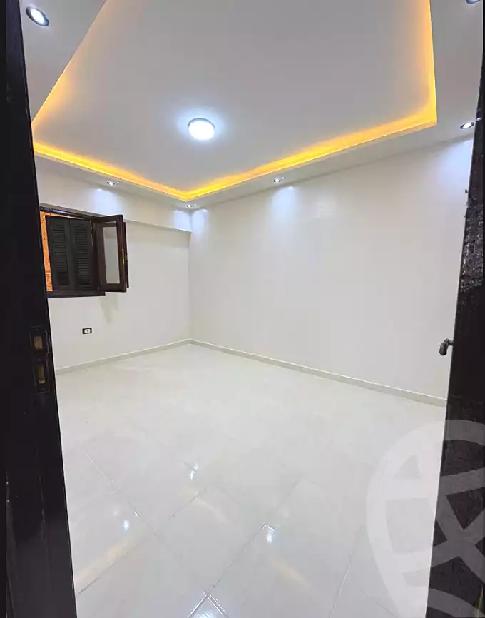 https://aqarmap.com.eg/ar/listing/7086800-for-sale-alexandria-al-agamy-shataa-el-nakheel