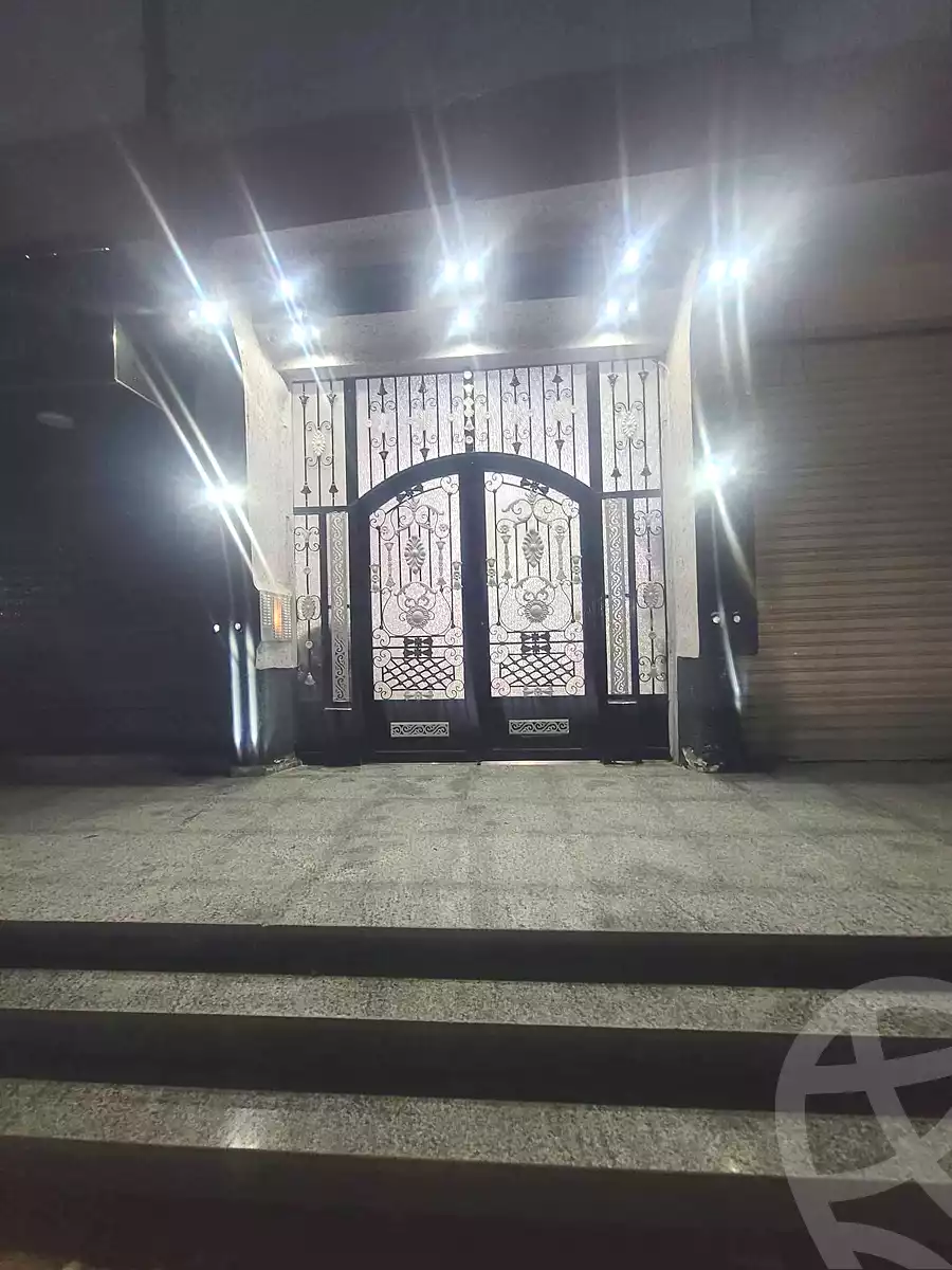 https://aqarmap.com.eg/en/listing/7086853-for-sale-cairo-nozha-2-el-khamseen-st