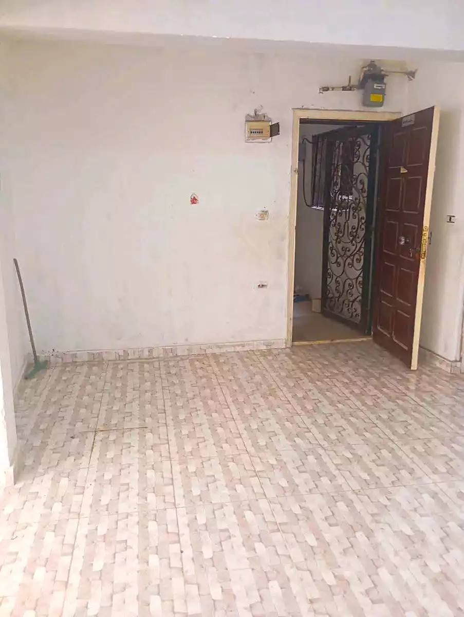 https://aqarmap.com.eg/ar/listing/7086916-for-sale-alexandria-al-agamy-lbytsh