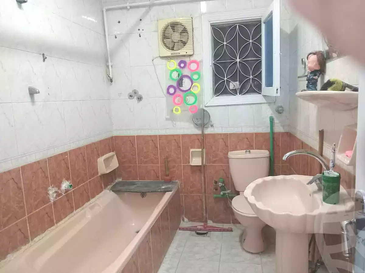 https://aqarmap.com.eg/ar/listing/7087054-for-rent-alexandria-el-asafra-shr-mlk-hfny