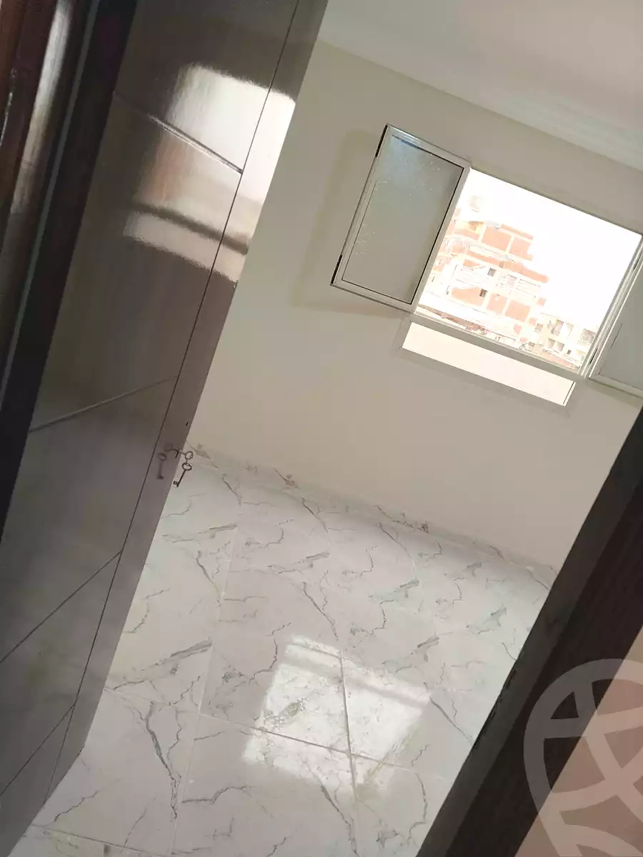 https://aqarmap.com.eg/ar/listing/7087214-for-sale-alexandria-al-agamy-el-hanouvel-abo-bakr-el-sedeek-st