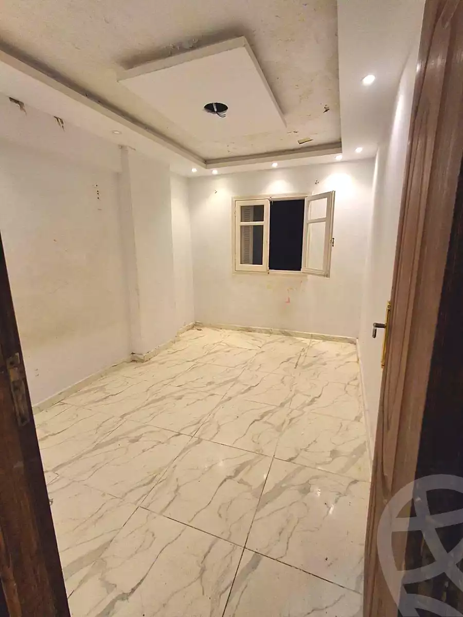 https://aqarmap.com.eg/ar/listing/7087353-for-sale-alexandria-bahray-el-anfoshy-sidi-kazman-st