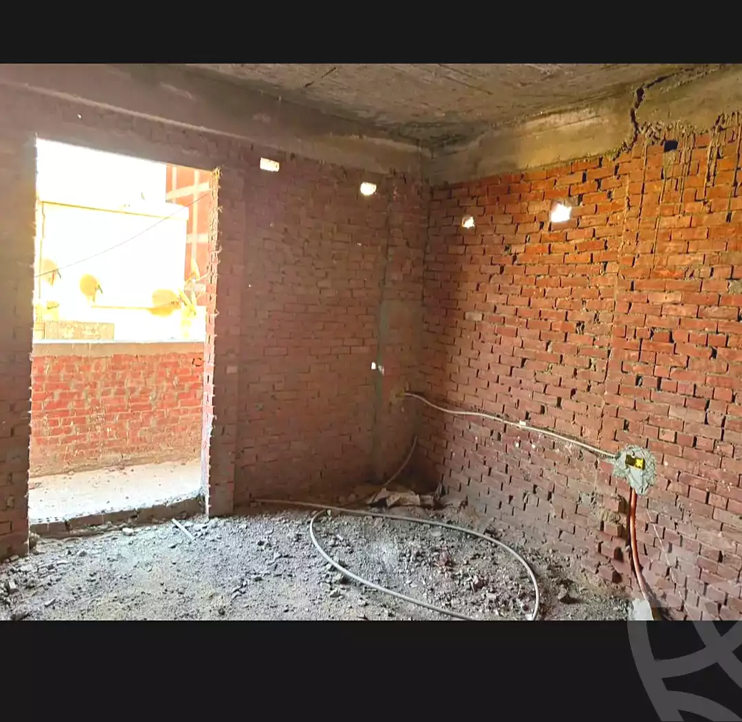 https://aqarmap.com.eg/en/listing/7087589-for-sale-alexandria-al-agamy-el-kilo-21