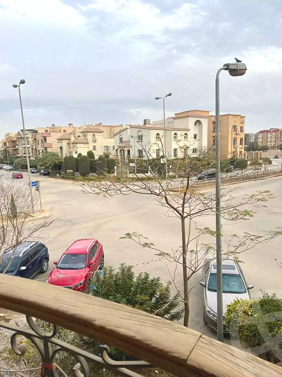 https://aqarmap.com.eg/ar/listing/7087745-for-sale-cairo-new-cairo-ganob-el-akadamiya-south-academy-b-taha-hussein-st