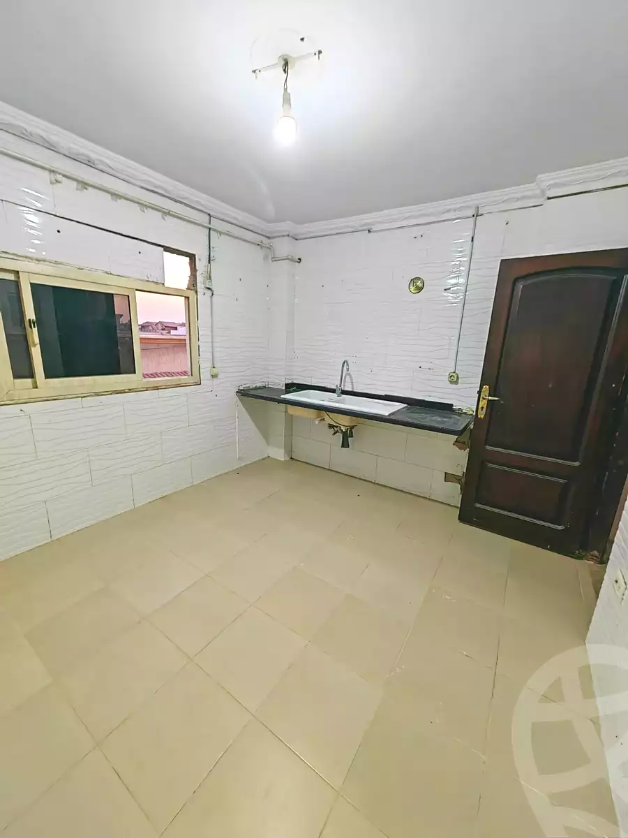 https://aqarmap.com.eg/ar/listing/7087799-for-rent-cairo-new-cairo-el-ahyaa-fourth-neighborhood-street-28